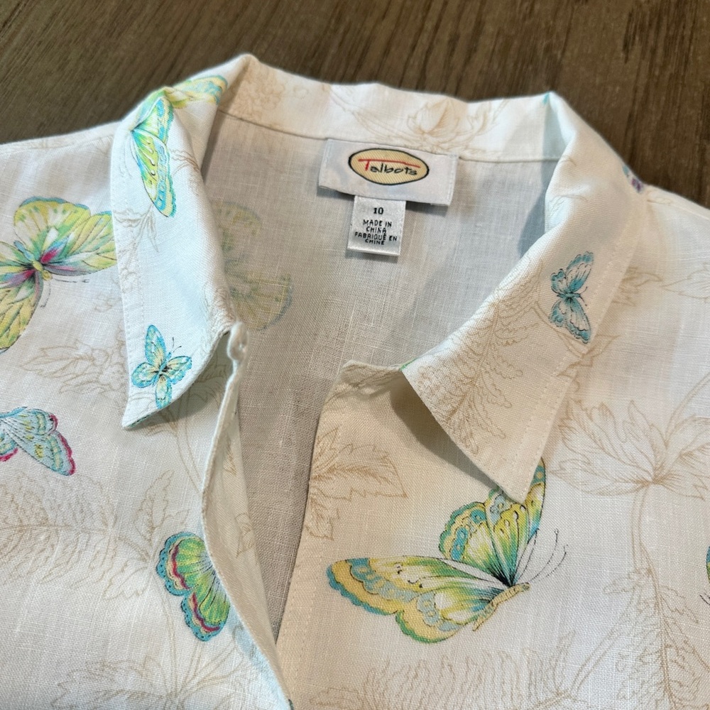 Talbots 100% Linen Button Down Blouse Size 10 Butterfly Print - Picture 7 of 13